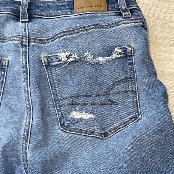 American Eagle Distressed Women's Jeans Size 2 Short - Picture 13 of 15